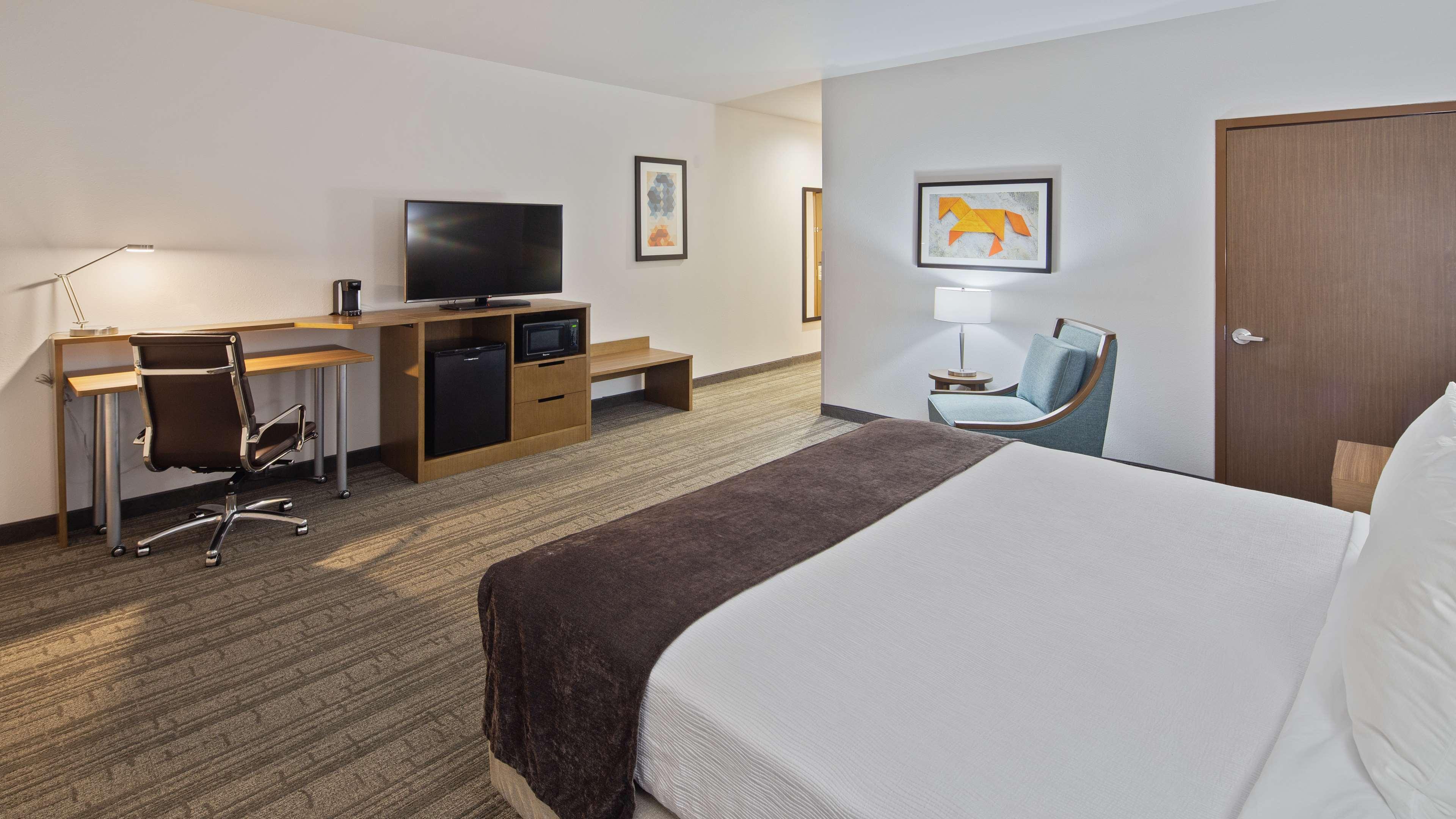 Best Western Green Oaks Inn La Vernia Екстериор снимка